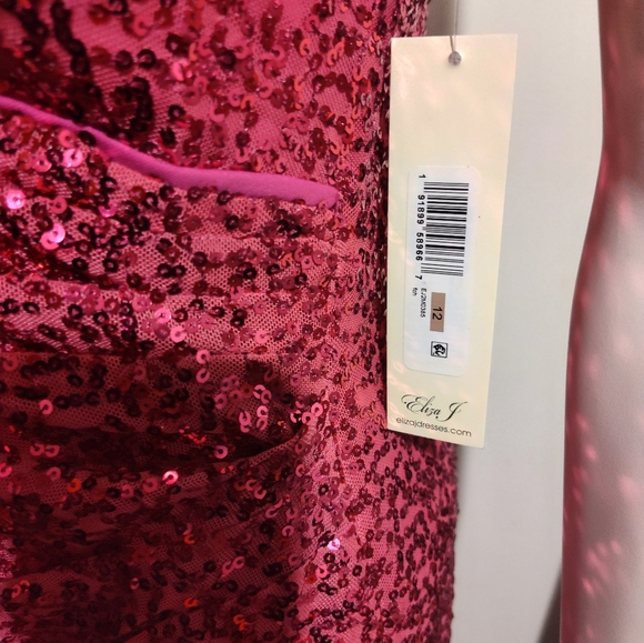 Stunning Hot Pink Dress Or BARBIE COSTUME! - Picture 6 of 6